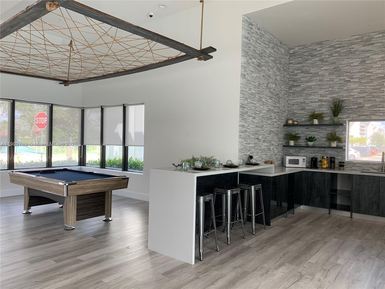 PLANTATION BUSINESS PARK - Residential