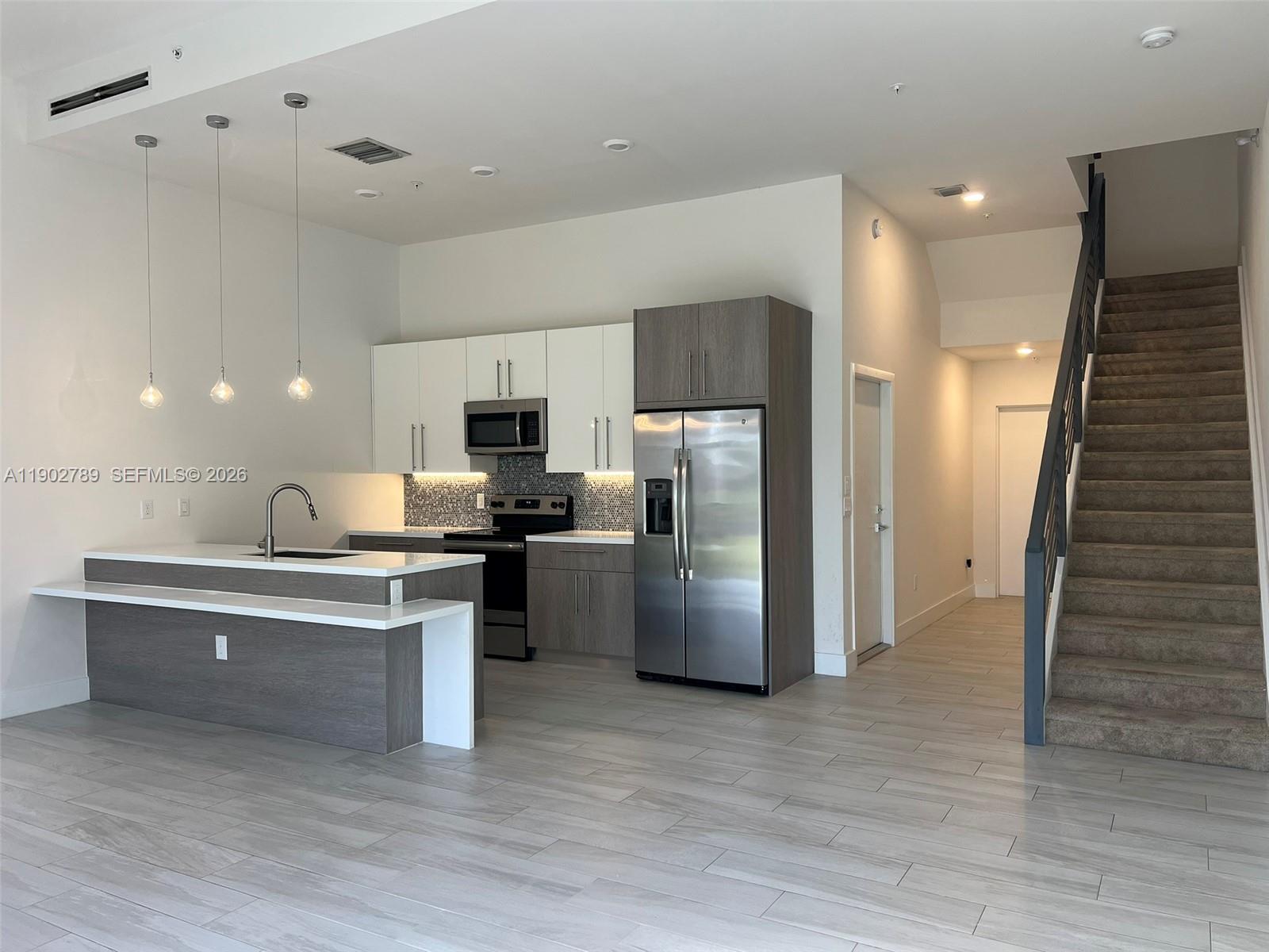 PLANTATION BUSINESS PARK - Residential