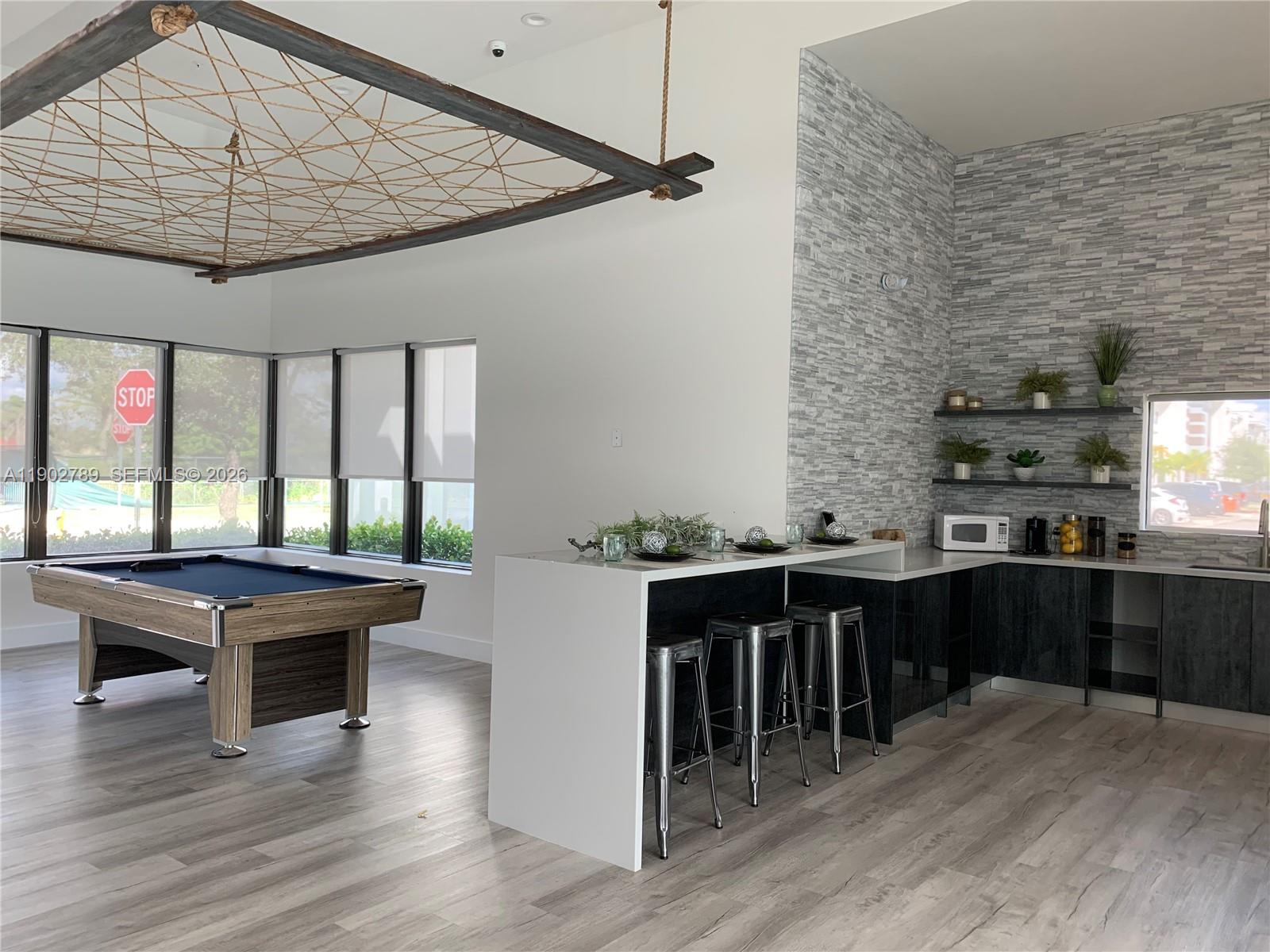 PLANTATION BUSINESS PARK - Residential