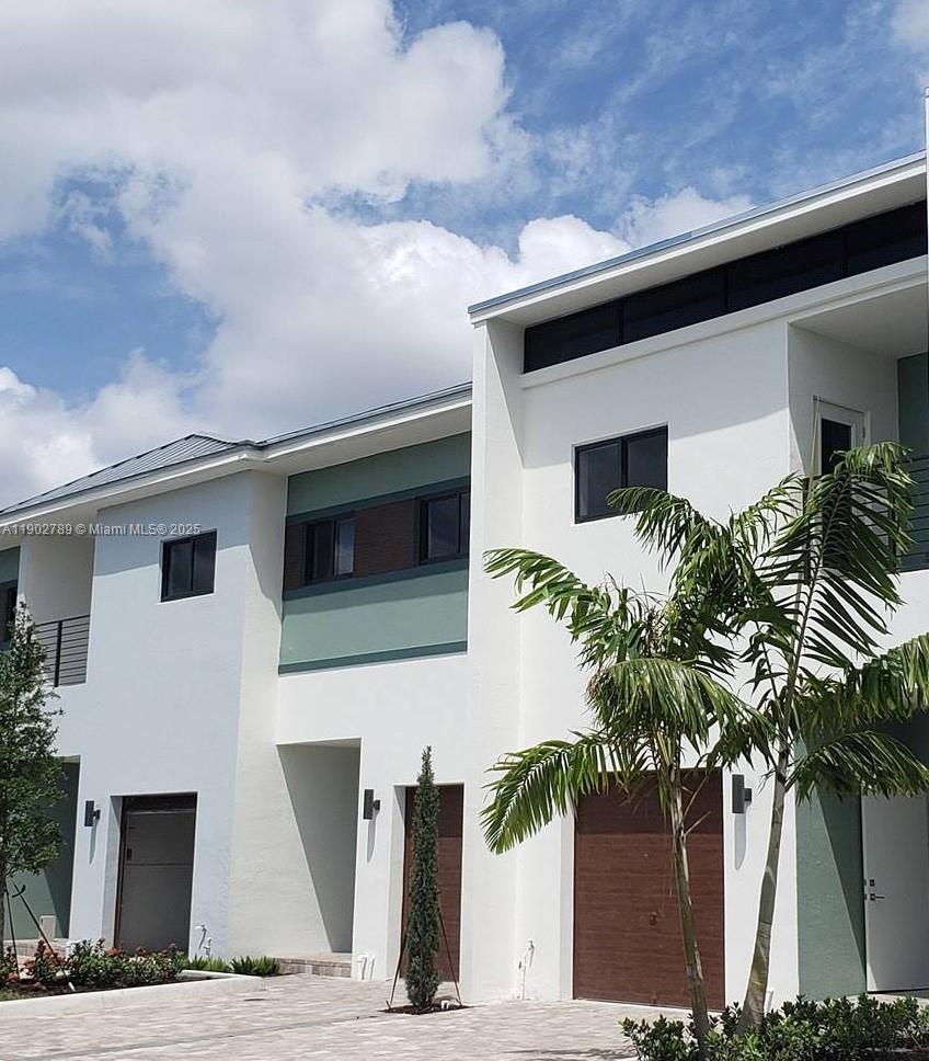 PLANTATION BUSINESS PARK - Residential