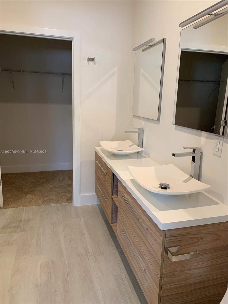 PLANTATION BUSINESS PARK - Residential