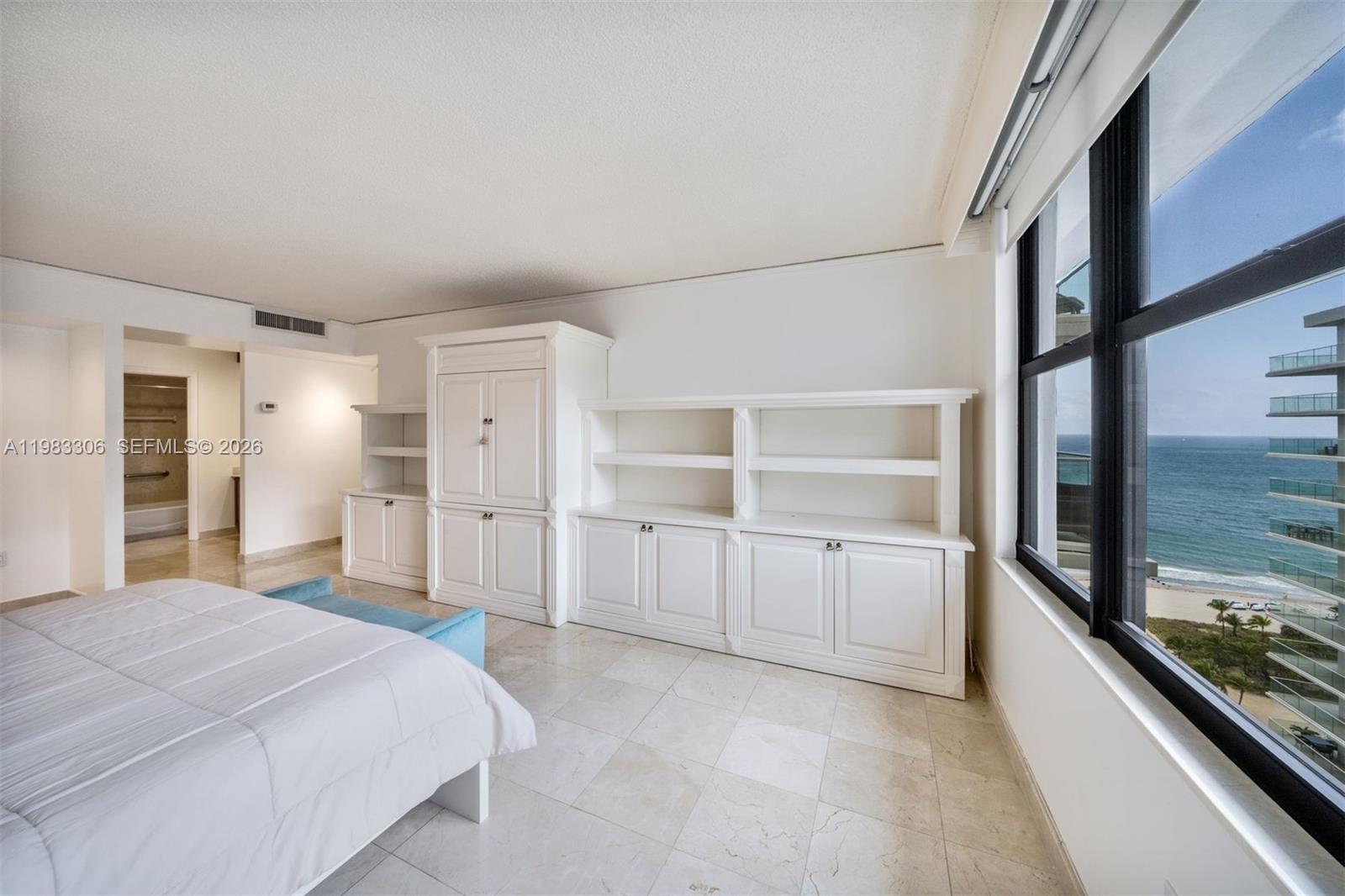 BALMORAL CONDO - Residential