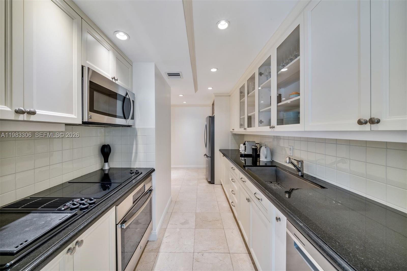 BALMORAL CONDO - Residential