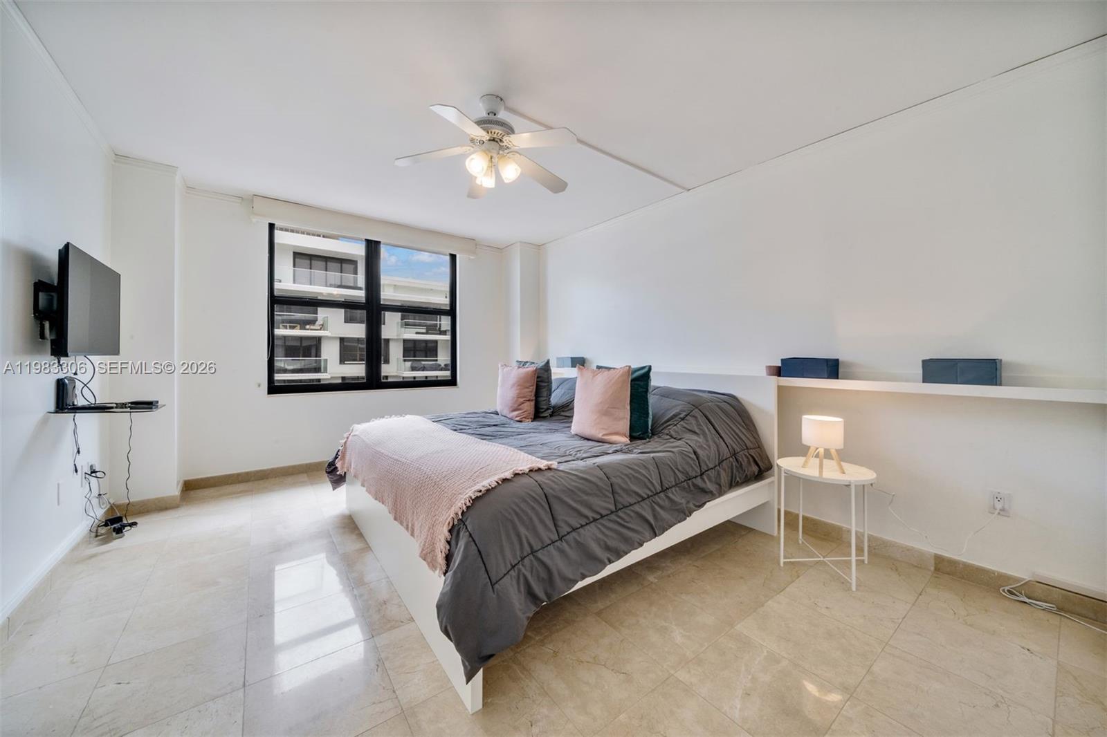 BALMORAL CONDO - Residential