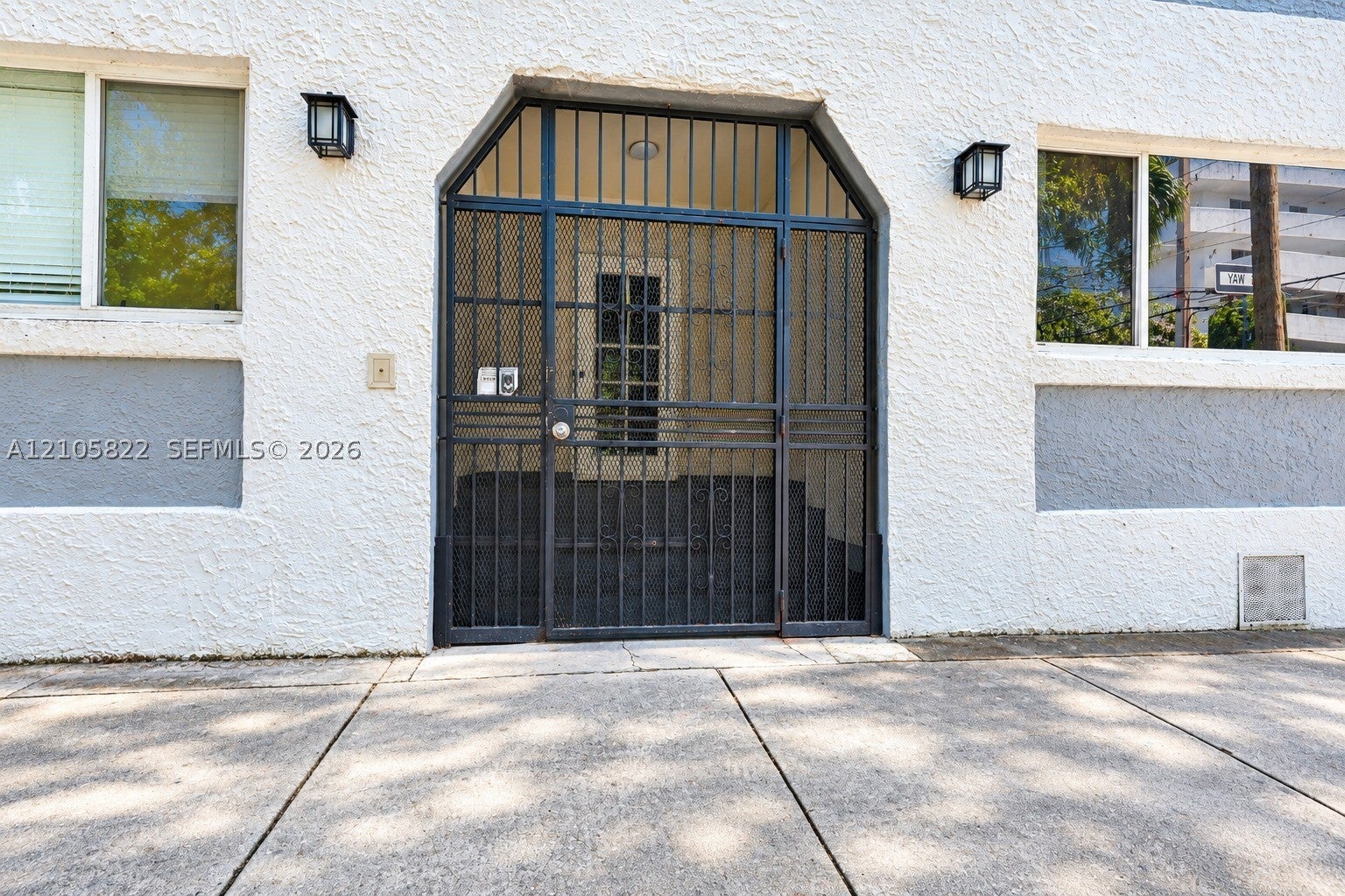 103 NW 6th Ave 3