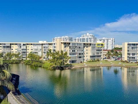 A home in Aventura