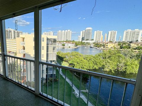 A home in Aventura