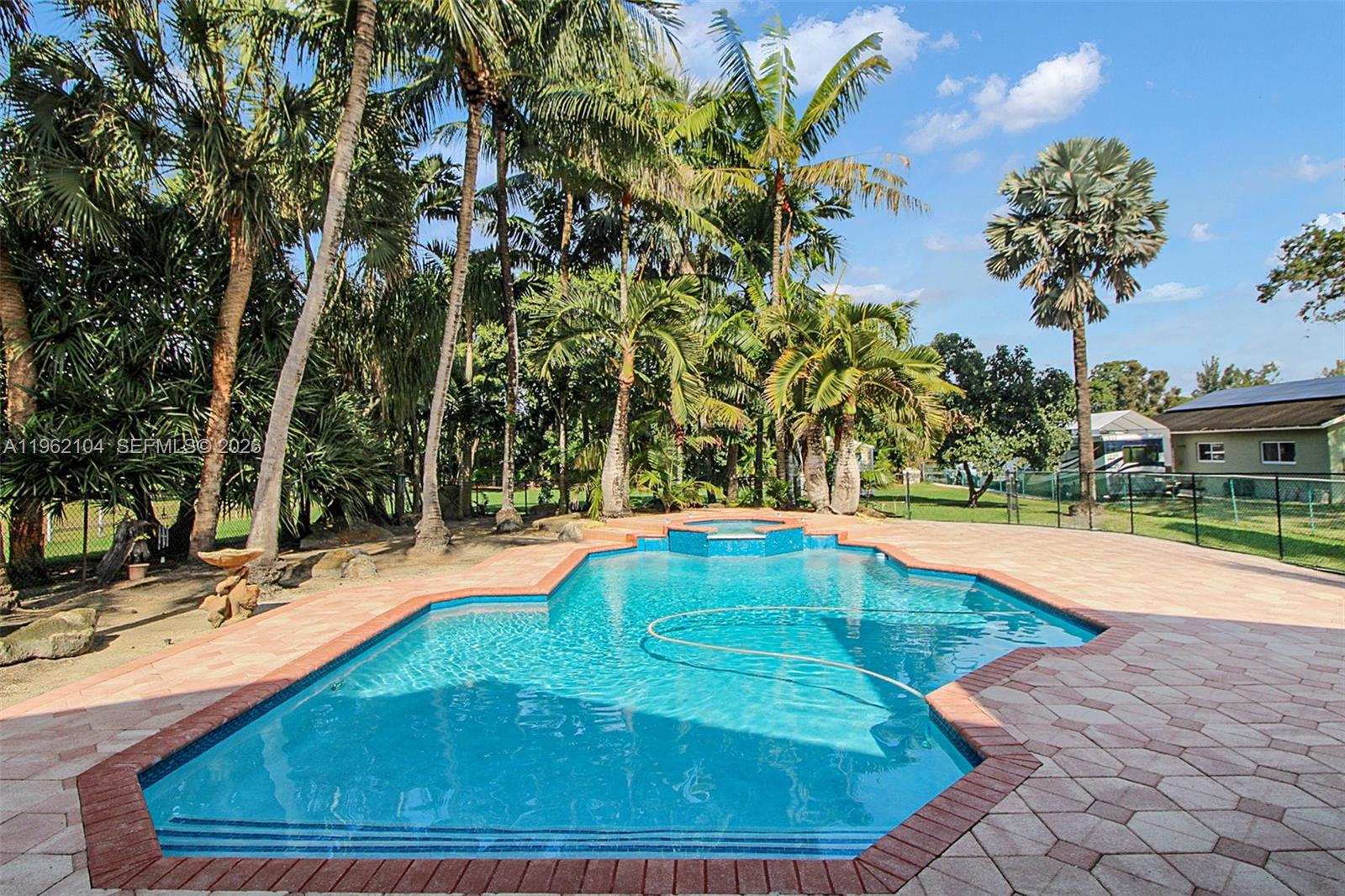 FLA FRUIT LANDS CO - Residential