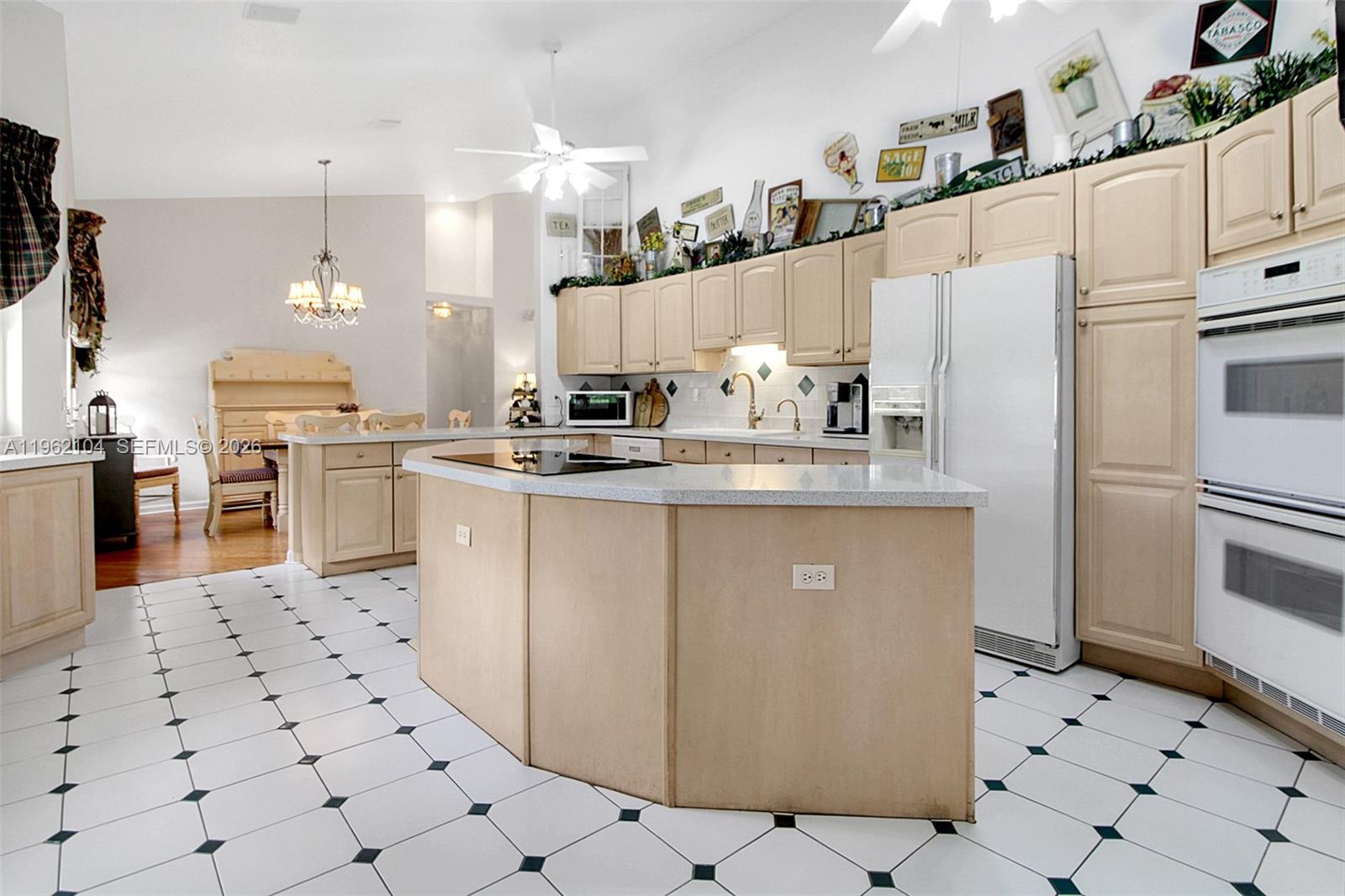 FLA FRUIT LANDS CO - Residential