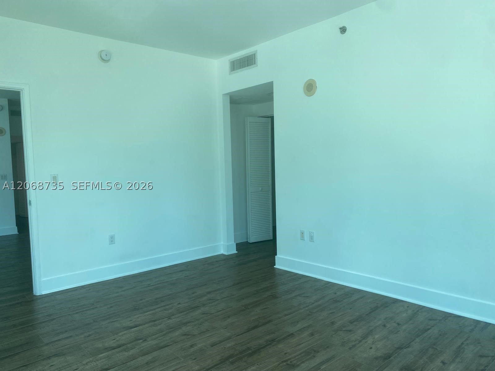 951 Brickell Ave 1210