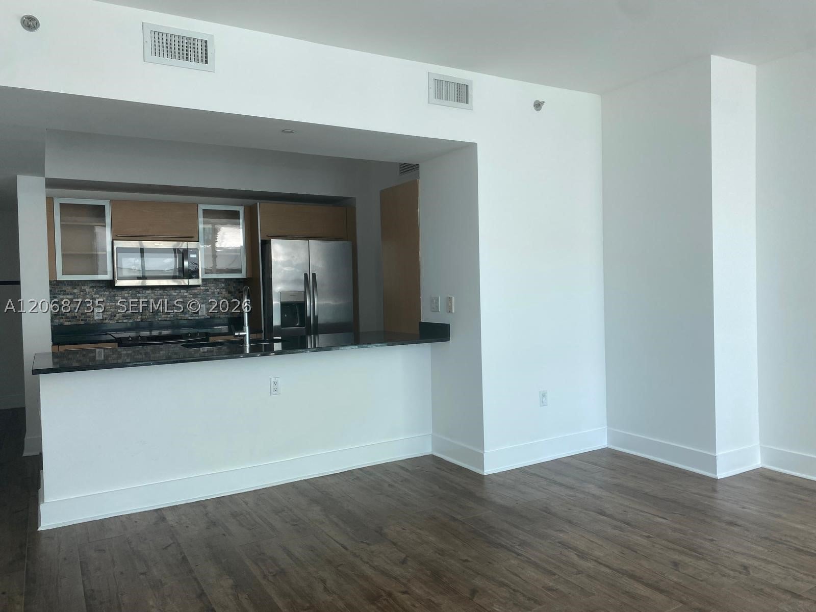 951 Brickell Ave 1210