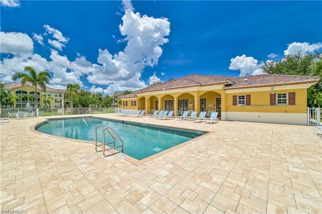 4105 Residence dr 721