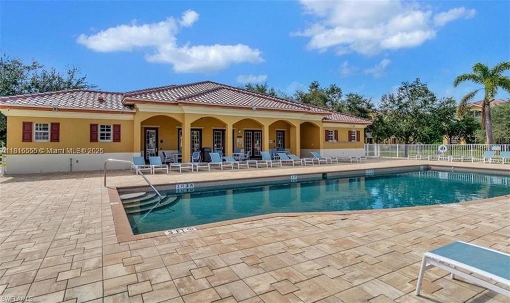Property for Sale at 4105 Residence Dr 721, Fort Myers, Lee County, Florida - Bedrooms: 1 
Bathrooms: 1  - $157,000