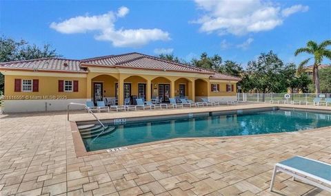 4105 Residence dr 721 Fort Myers FL 33901