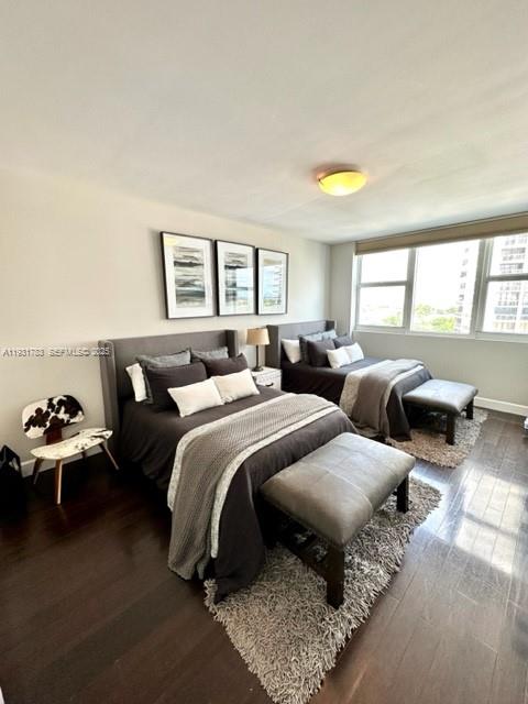 HAMPTONS SOUTH CONDO - Residential Lease