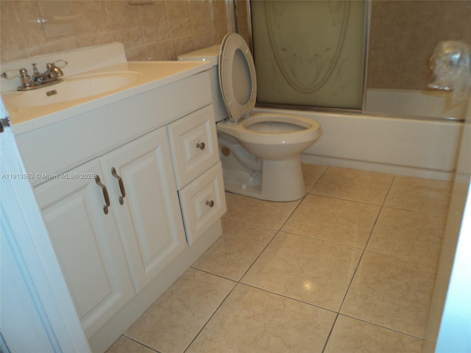 SOUTH HOLLYWOOD AMD PLAT - Residential