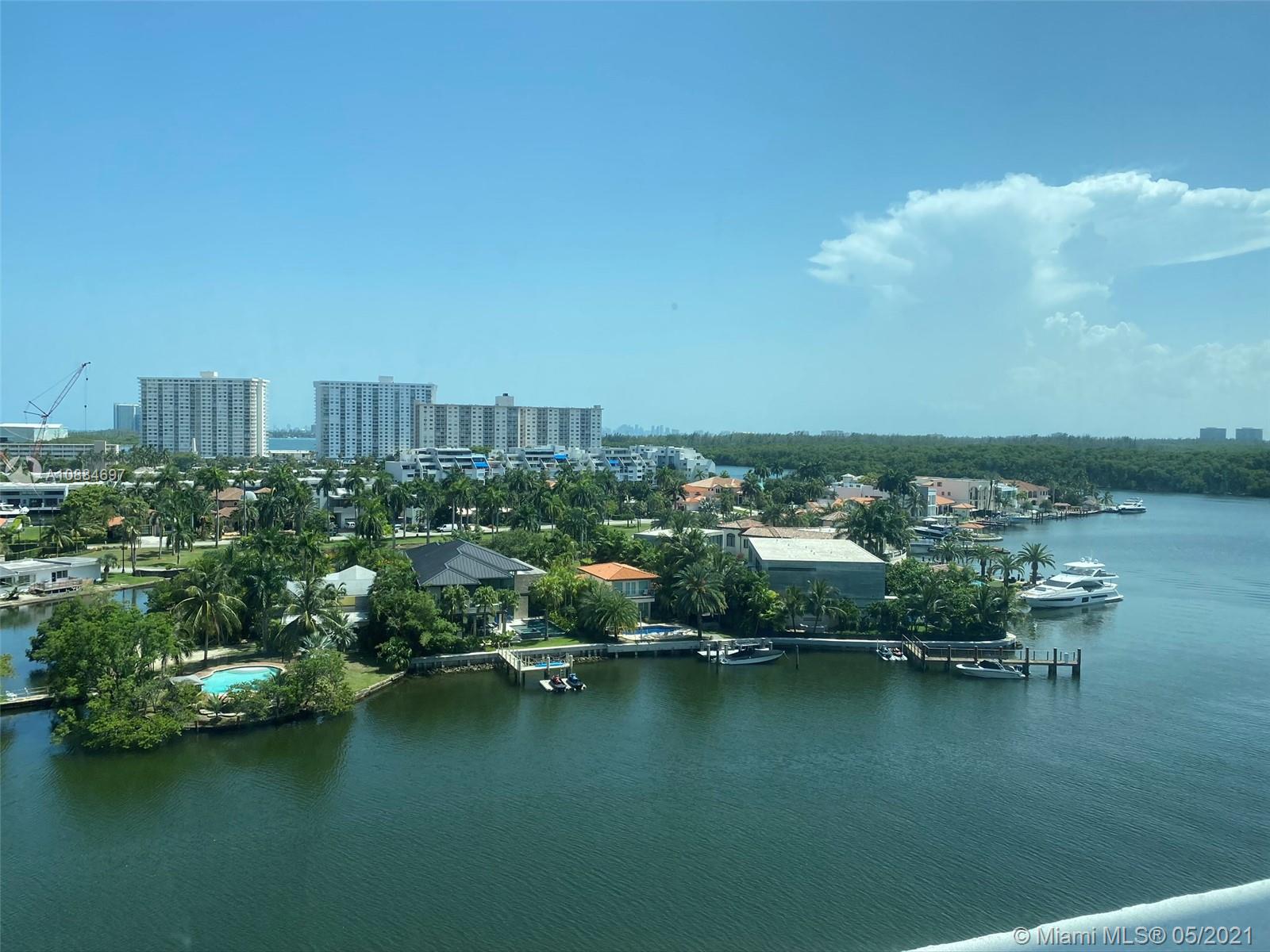 Parque Towers Condo - Residential