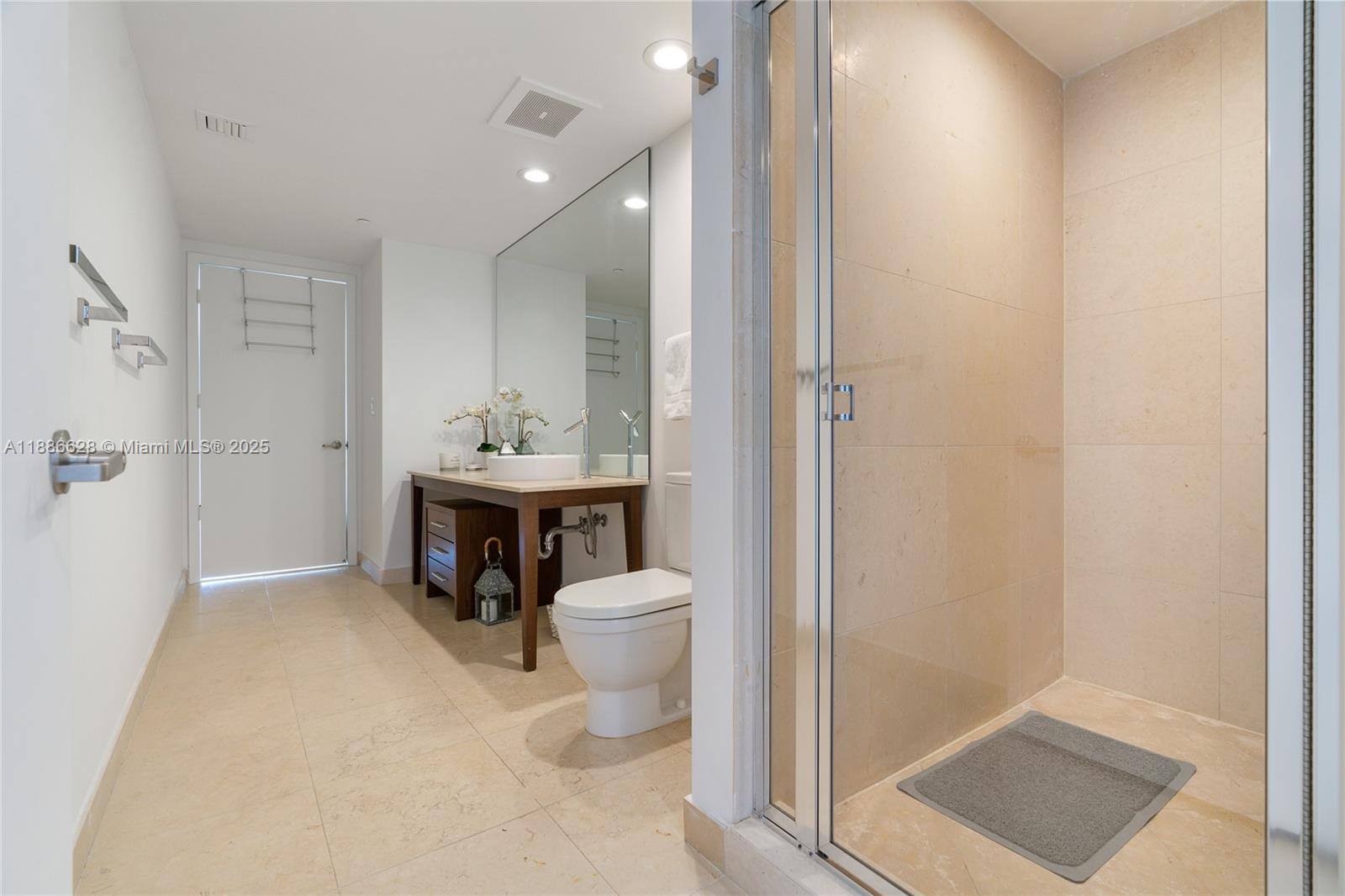 ICON BRICKELL NO TWO - Residential Lease