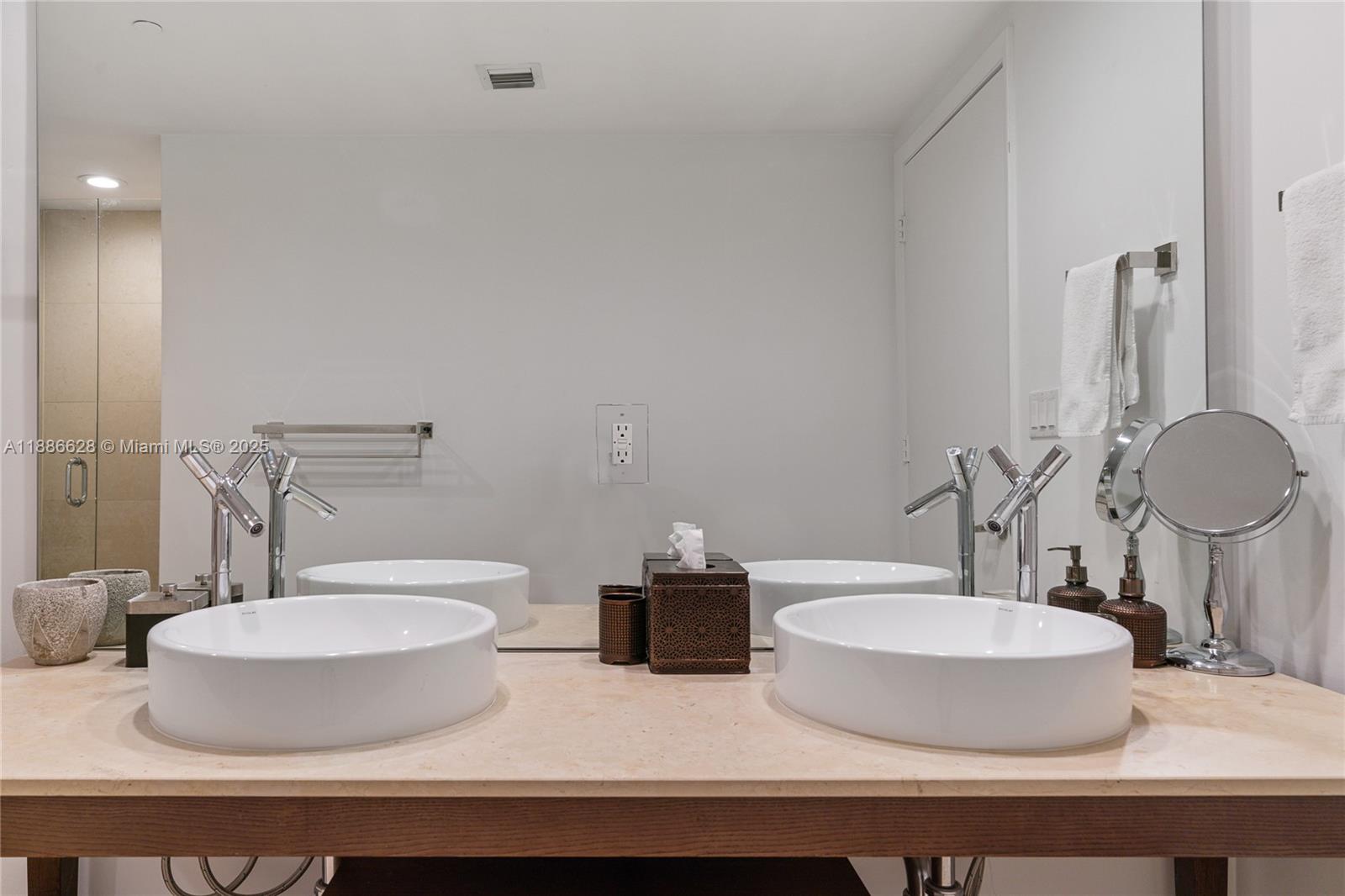 ICON BRICKELL NO TWO - Residential Lease