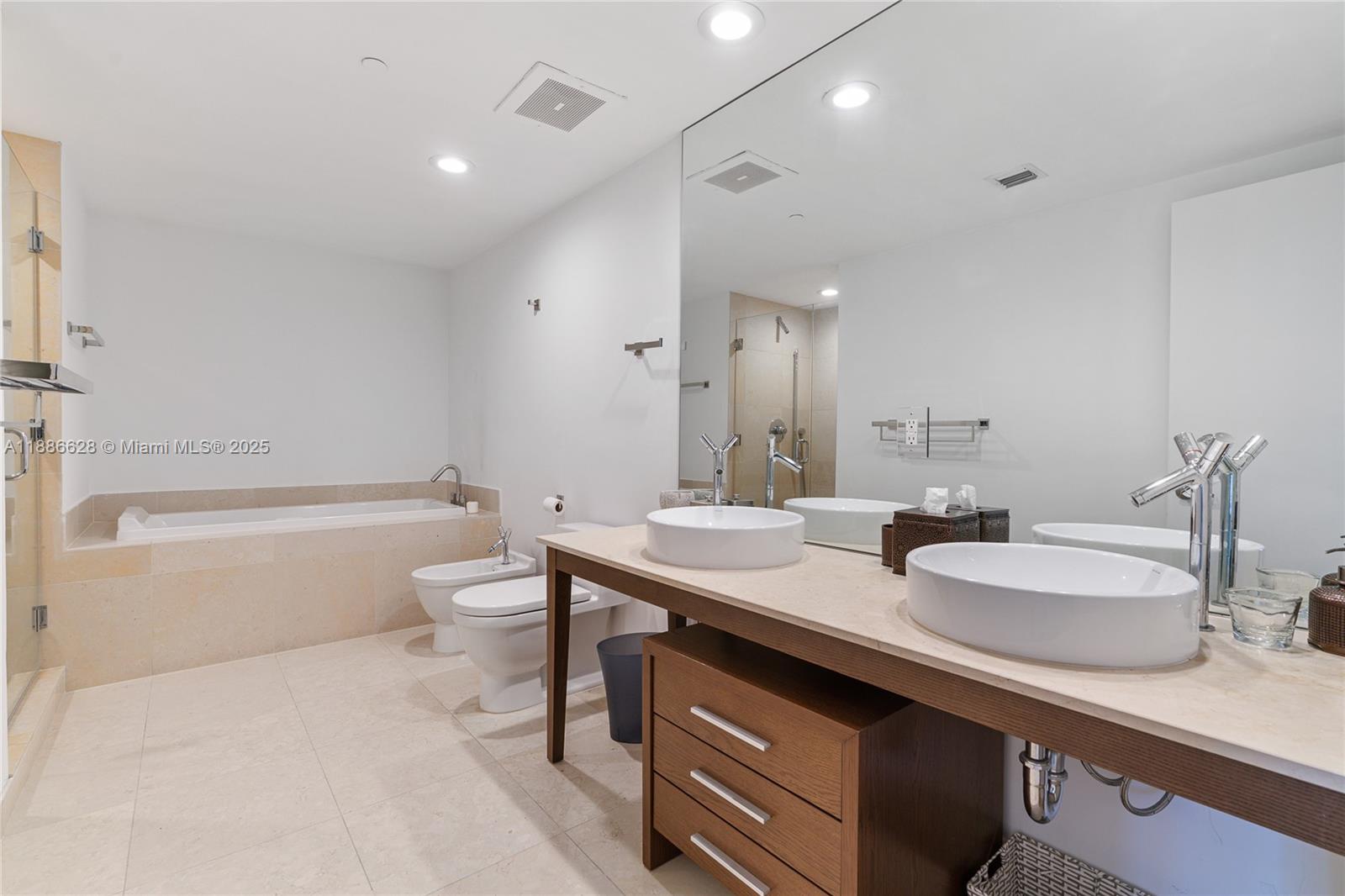 ICON BRICKELL NO TWO - Residential Lease