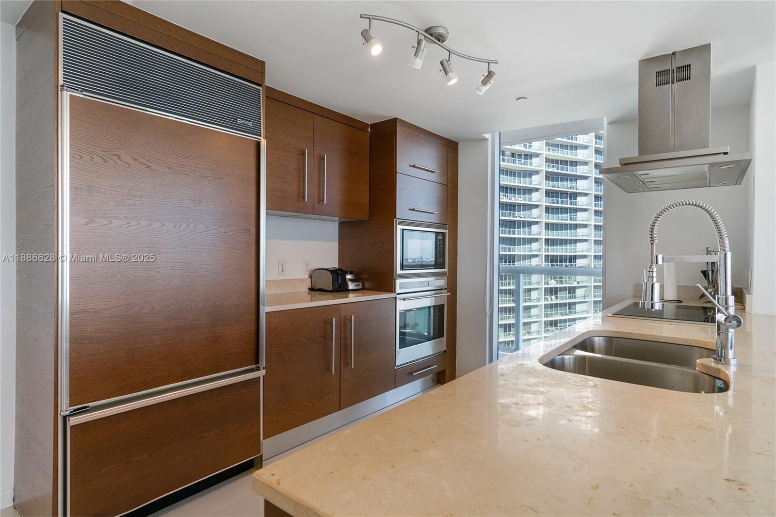 ICON BRICKELL NO TWO - Residential Lease
