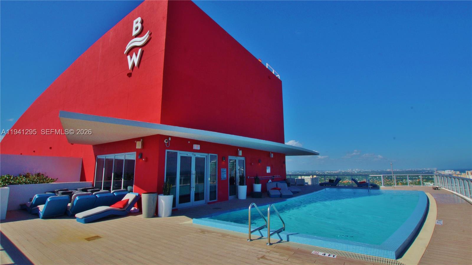 BEACHWALK CONDOMINIUM - Residential