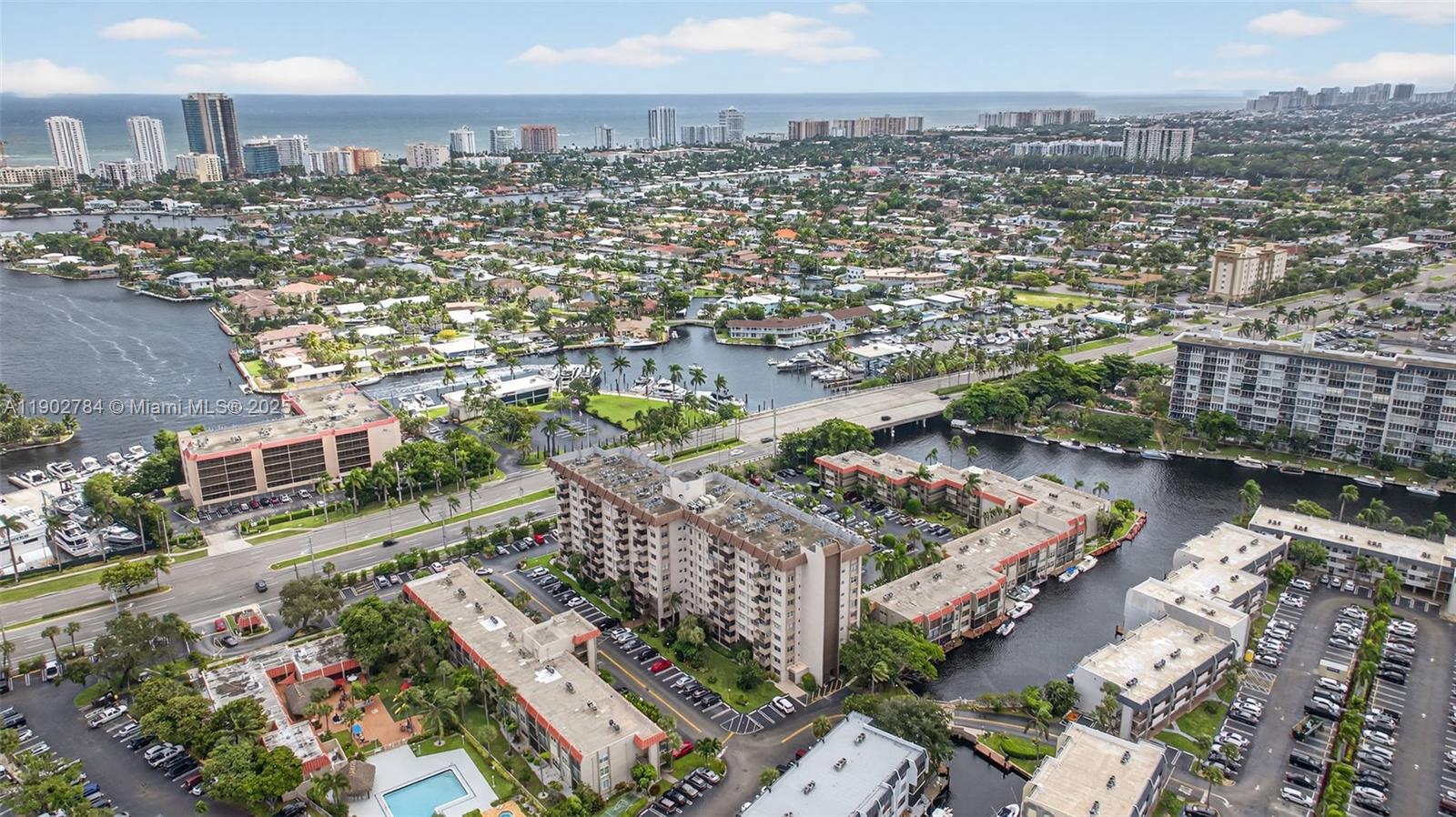 ISLAND CLUB TWO CONDO - Residential