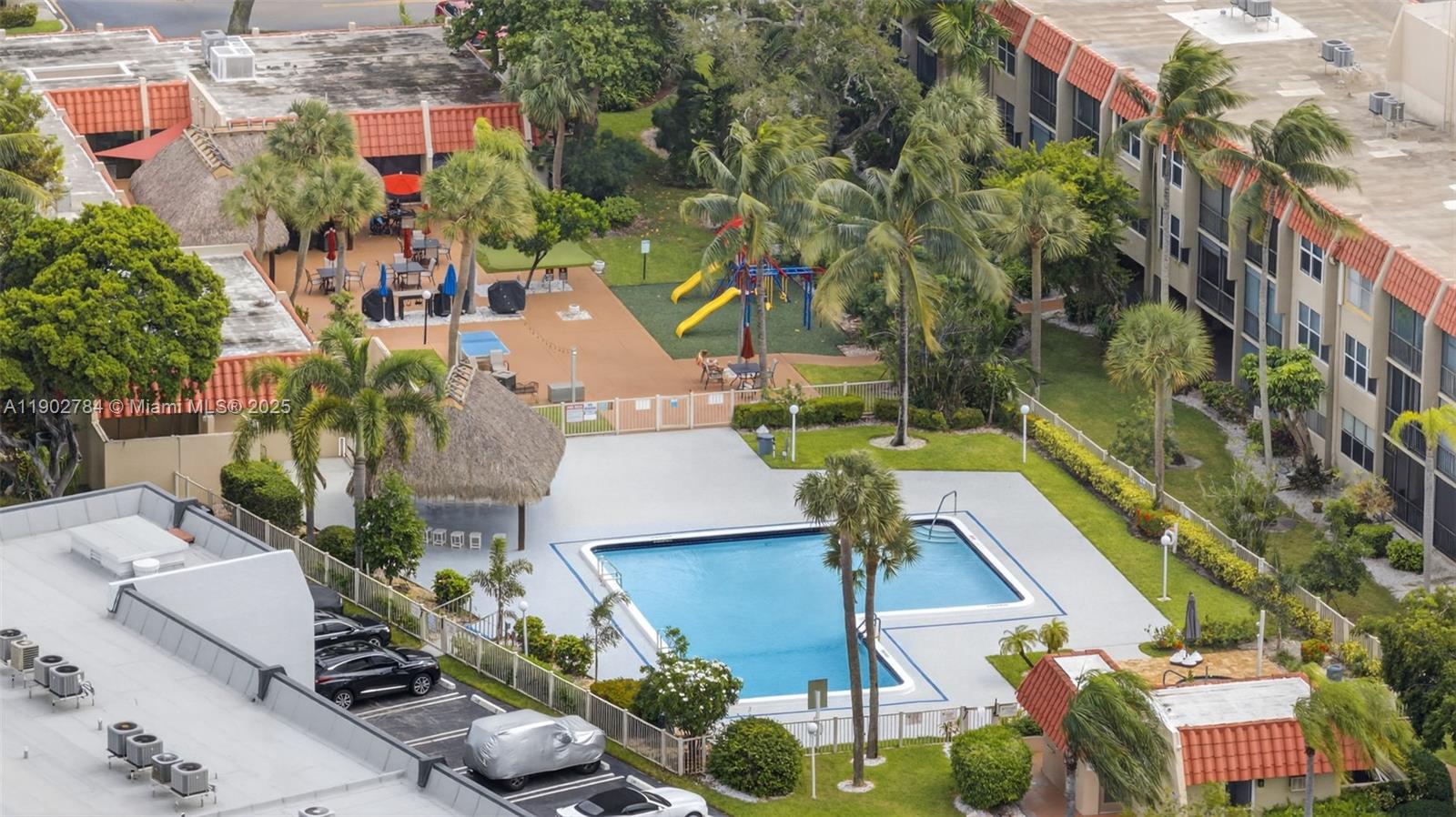 ISLAND CLUB TWO CONDO - Residential