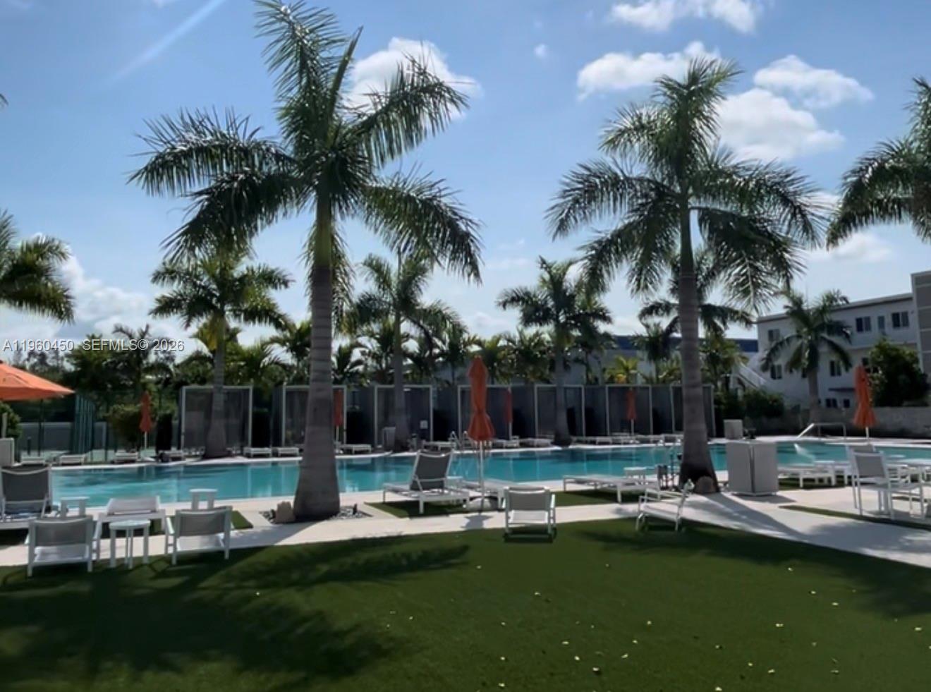 LANDMARK AT DORAL CENTRAL - Residential