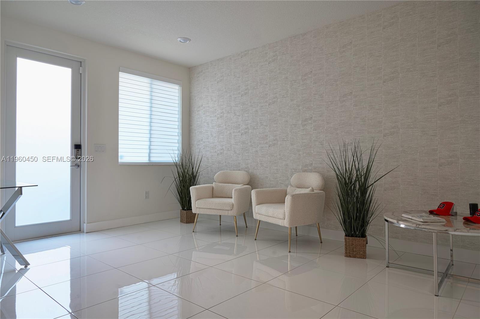 LANDMARK AT DORAL CENTRAL - Residential