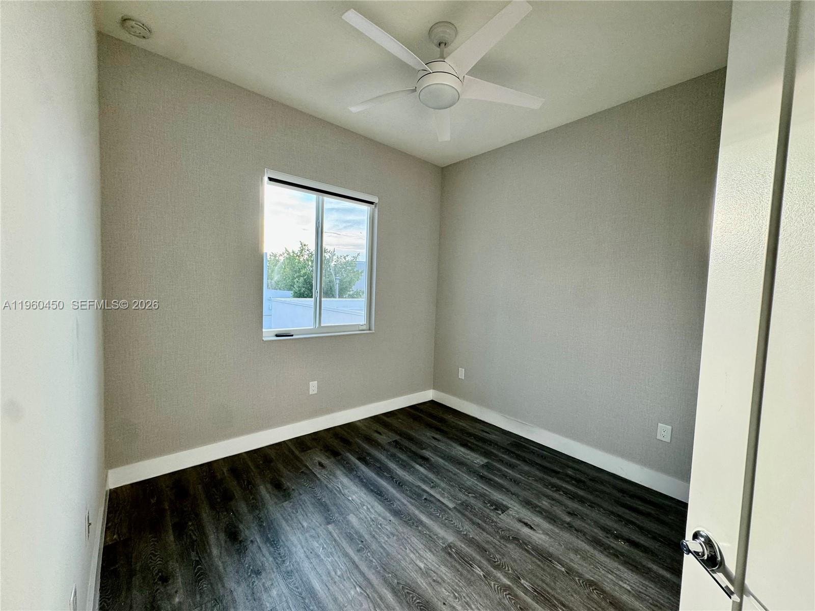 LANDMARK AT DORAL CENTRAL - Residential