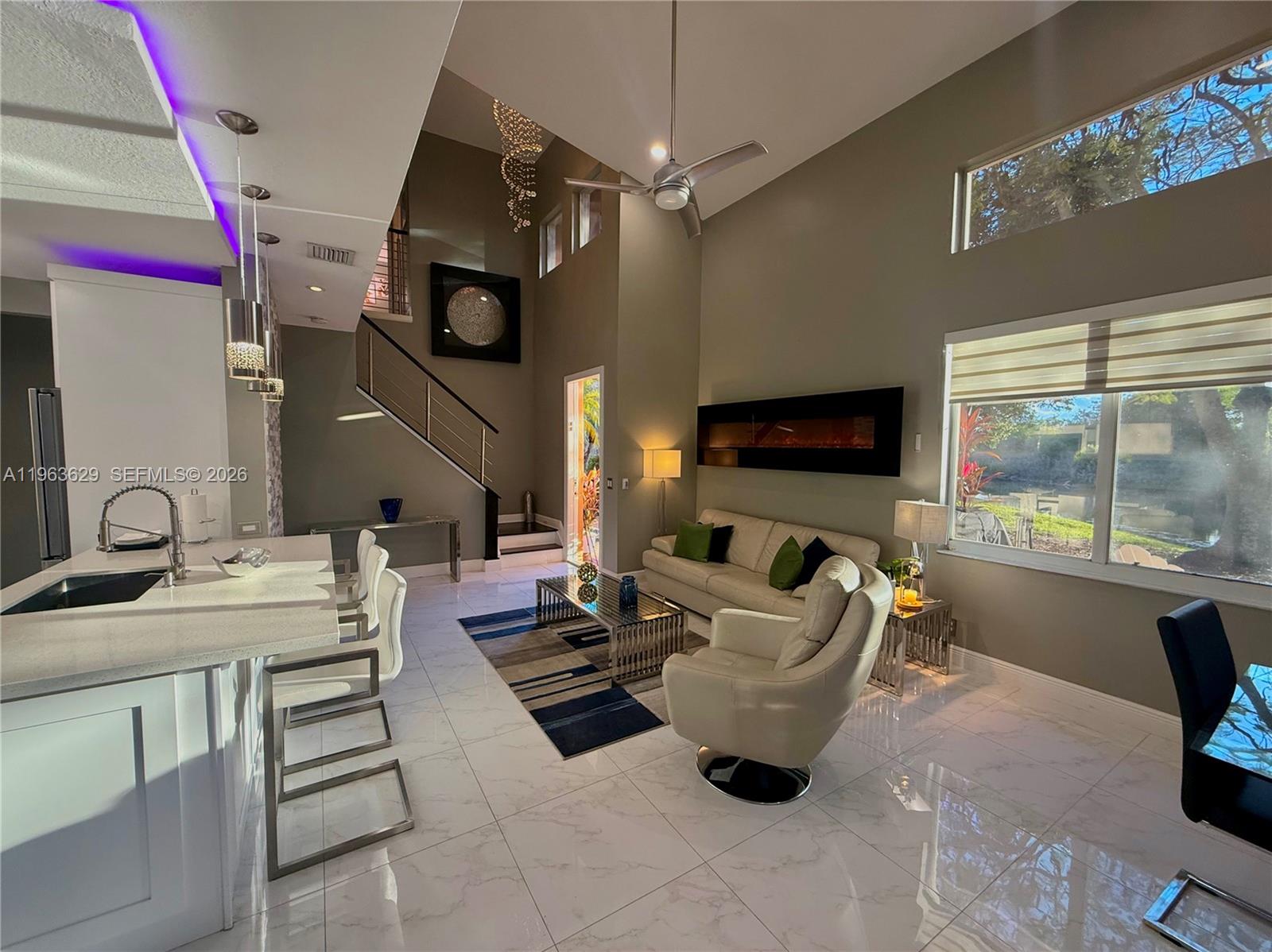 HERON BAY FOUR - Residential