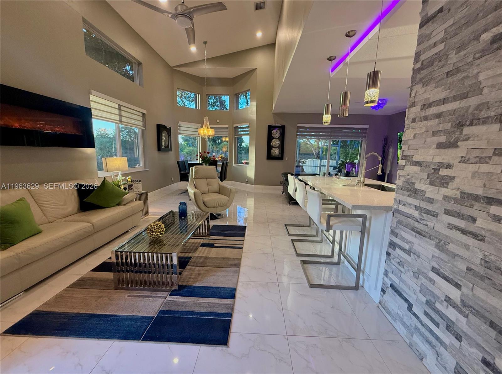 HERON BAY FOUR - Residential