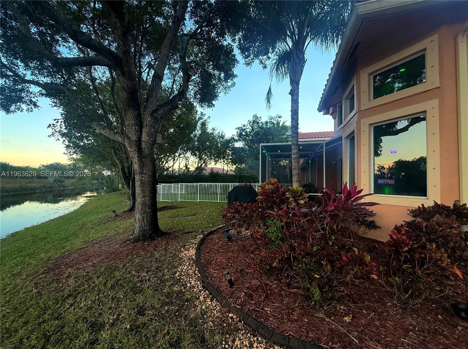 HERON BAY FOUR - Residential