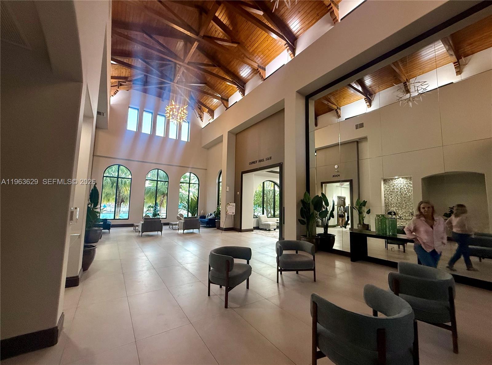 HERON BAY FOUR - Residential