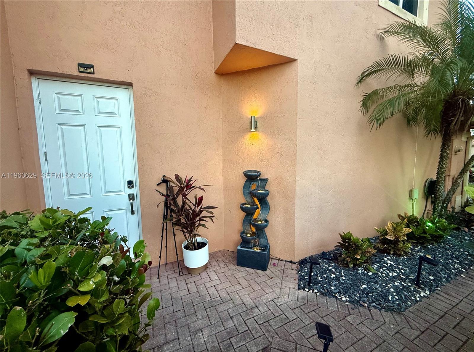 HERON BAY FOUR - Residential