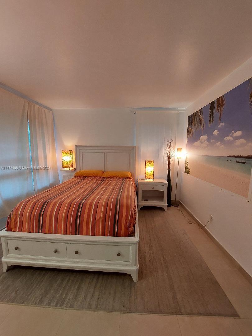 HOLIDAY TOWERS CONDO - Residential
