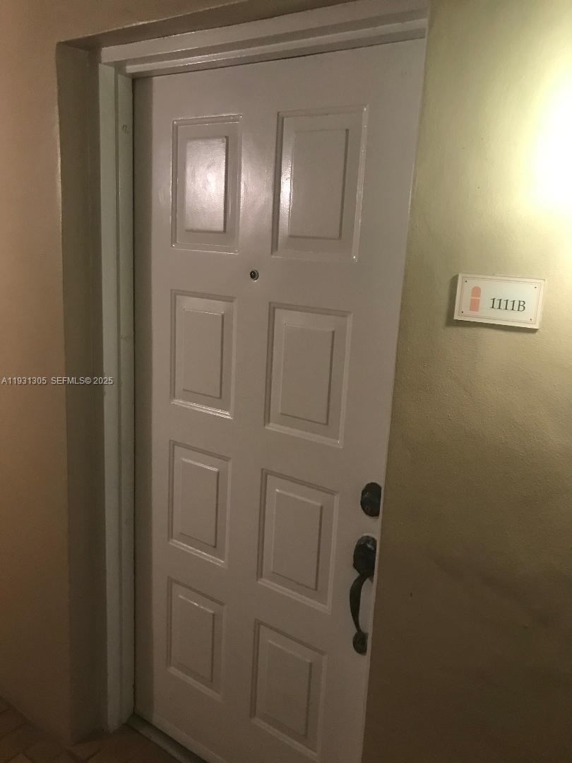 UNIVERSITY INN CONDO - Residential Lease