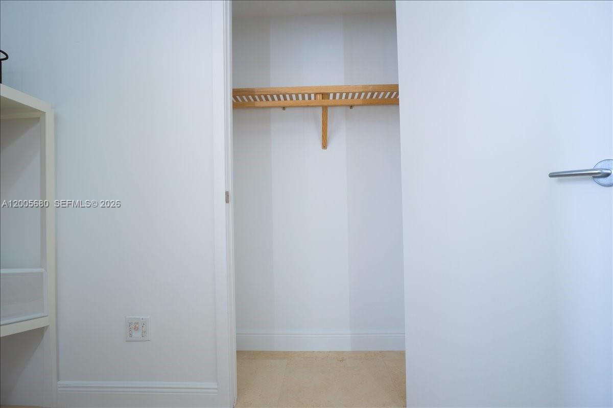 MOSAIC ON MIAMI BEACH CON - Residential