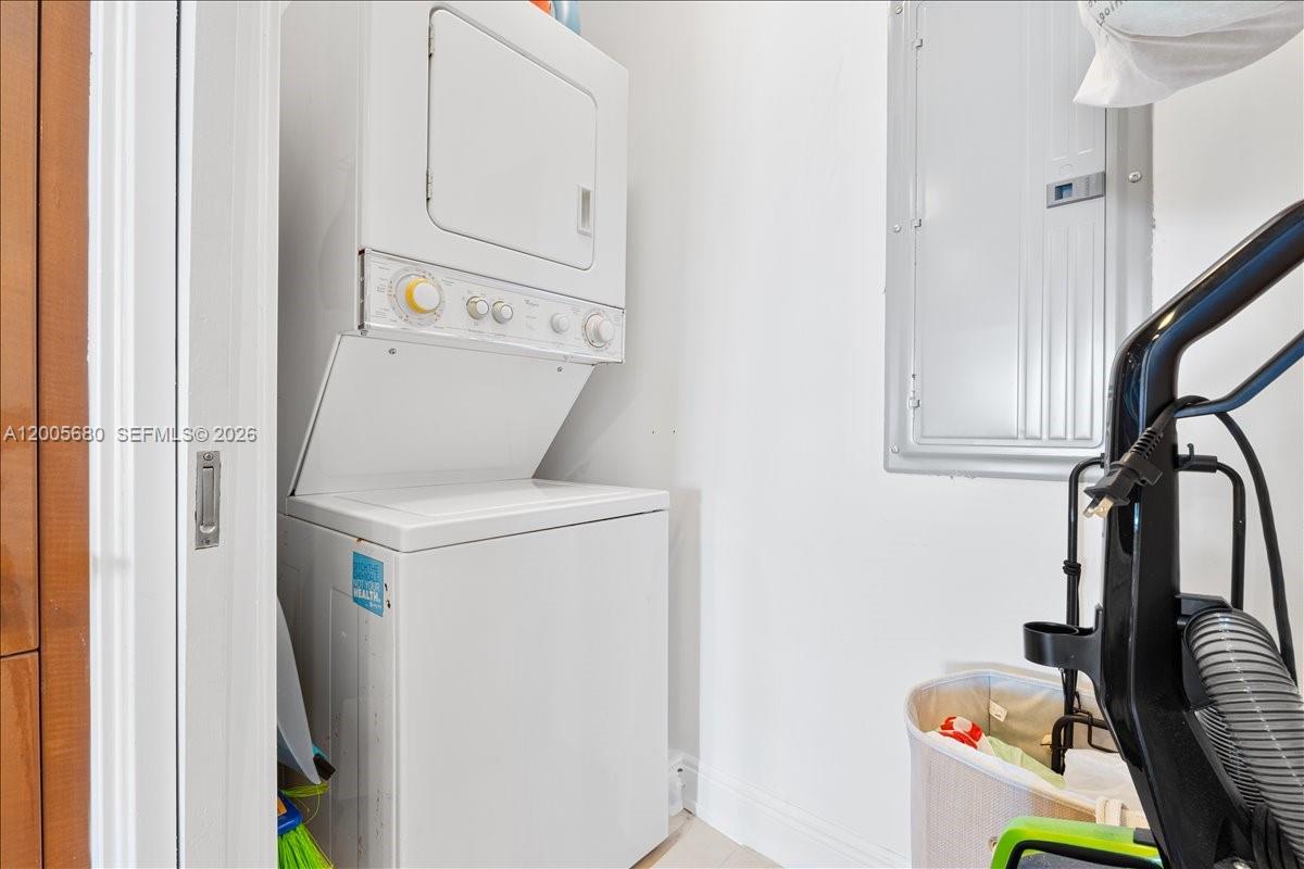 MOSAIC ON MIAMI BEACH CON - Residential