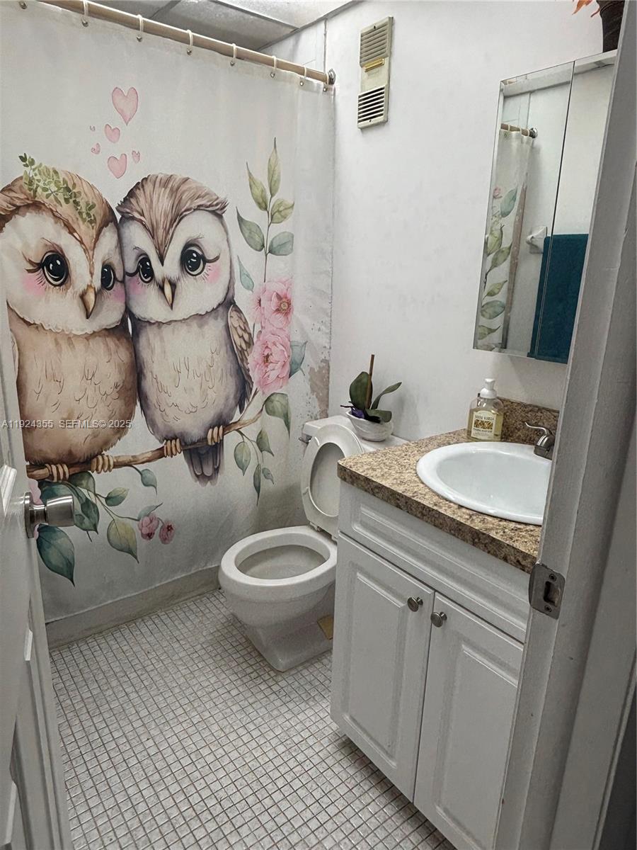 CYPRESS CLUB OF KENDALE C - Residential