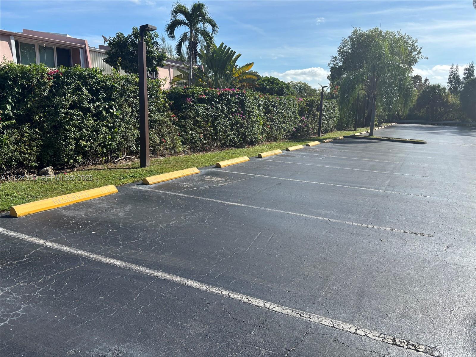 CYPRESS CLUB OF KENDALE C - Residential