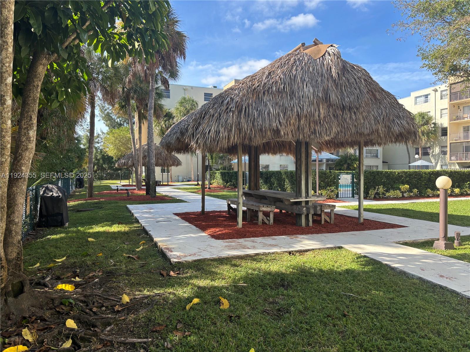 CYPRESS CLUB OF KENDALE C - Residential