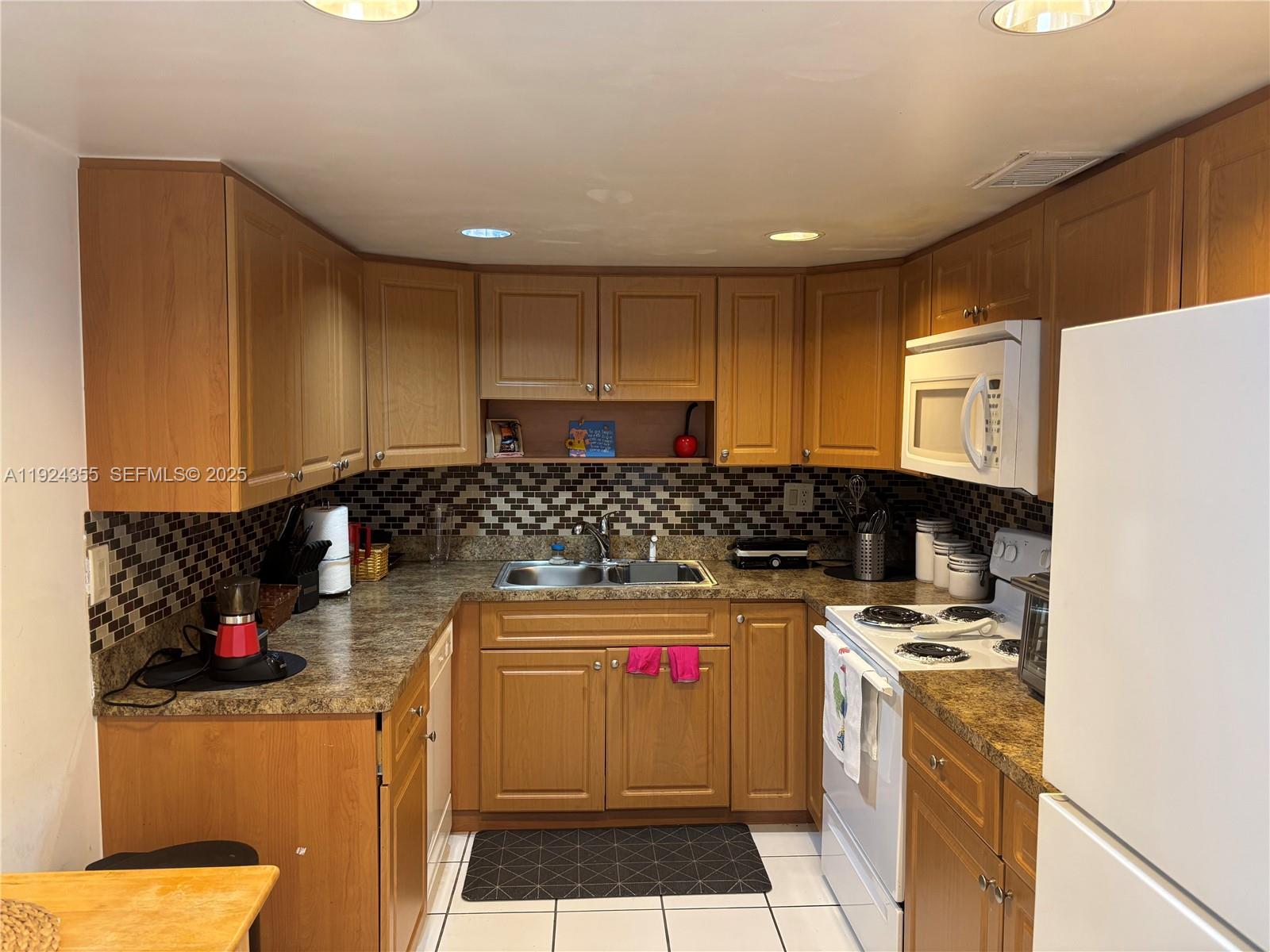 14250 SW 62nd St 520