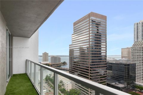 500 Brickell Ave 2606 Miami FL 33131