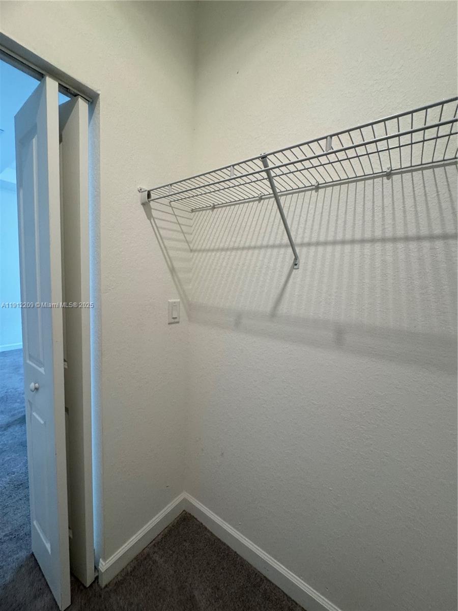 PINE ISLE - Residential Lease