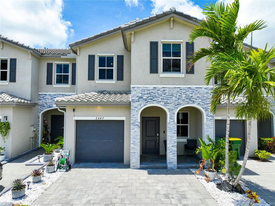 Beautiful 3 bed, 2.5 bath townhome in the sought-after Riviera at Keys Gate! Enjoy open living/dining/family spaces, a spacious kitchen with stainless steel appliances and great cabinet storage, plus a large primary suite with walk-in closet and double-sink vanity. Home also features a fully fenced, low-maintenance backyard, laundry room, 1-car garage, and extended driveway. Community amenities include clubhouse, pool, gym & more. Conveniently located near shops, schools, restaurants, hospital, FL Turnpike, and just minutes from the Keys. Low HOA! Don’t miss the 3D tour. May the FORCE be with you!