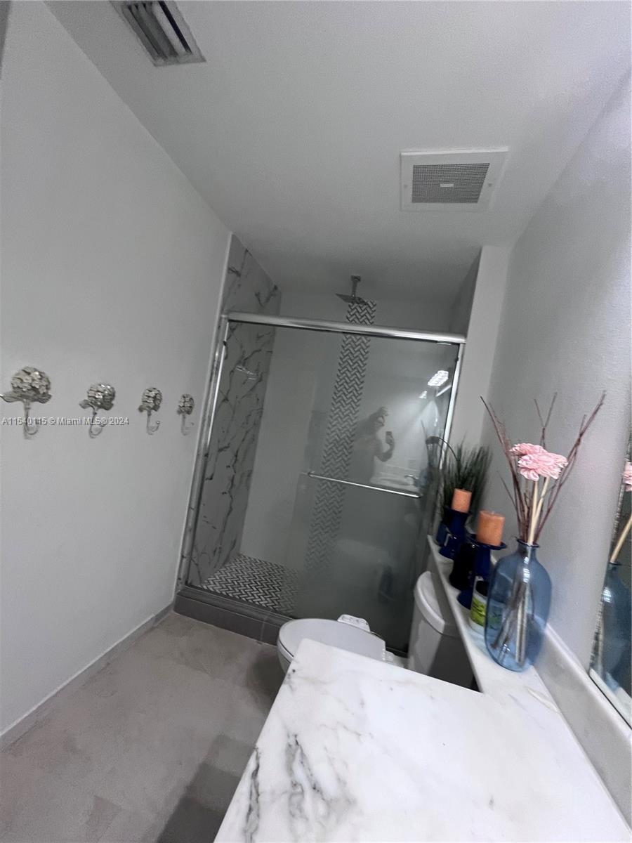 THE LOFT DOWNTOWN CONDO - Residential