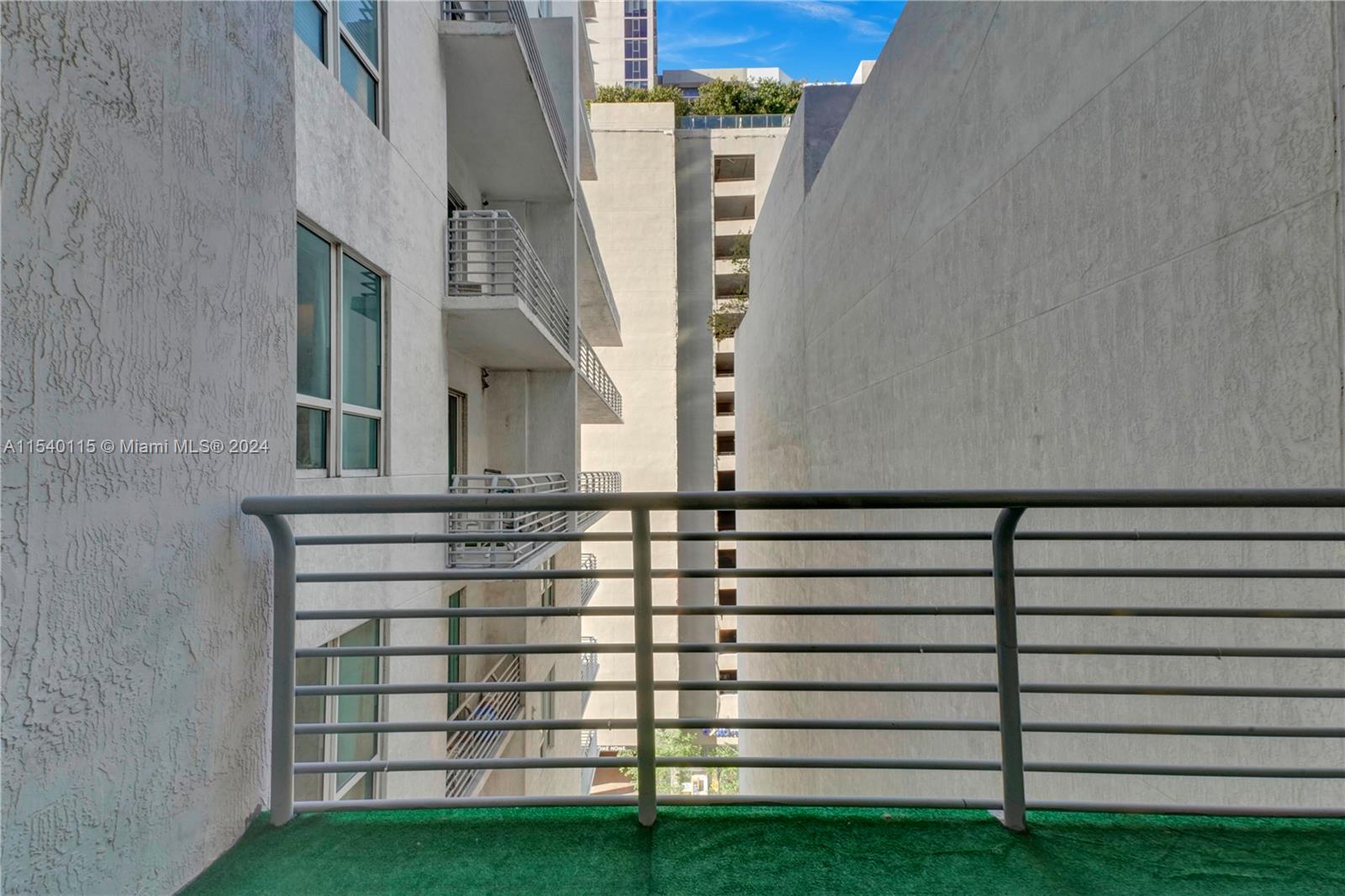 THE LOFT DOWNTOWN CONDO - Residential