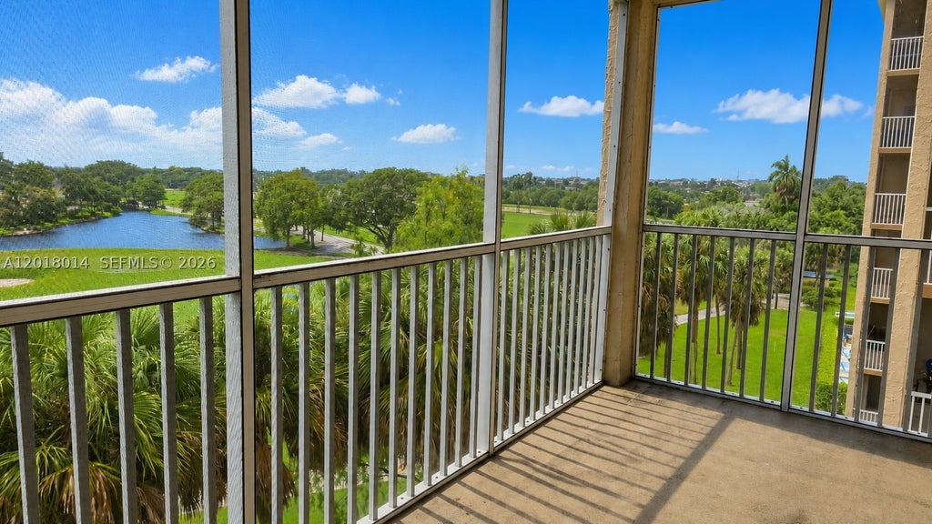 Photo of 250 Jacaranda Dr #608, Plantation, FL 33324 (MLS # A12018014)